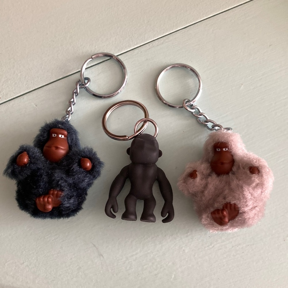 Kipling monkeys